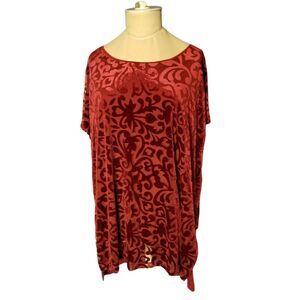 Ava and Viv Women's red blouse with cap sleeves and a burnout design size 2x